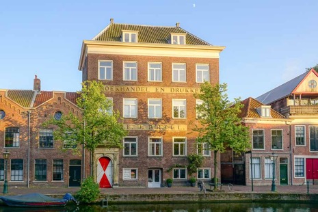 Leiden