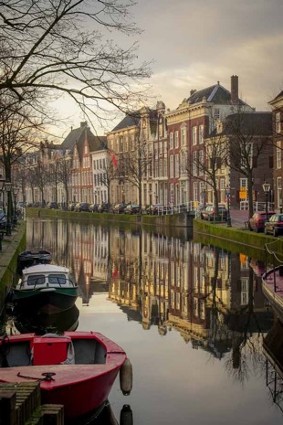 Leiden